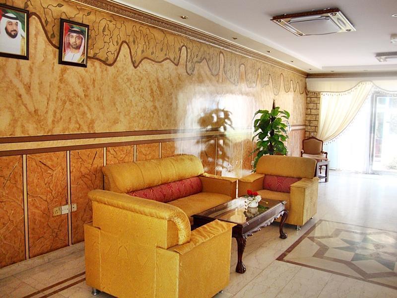 Oyo 366 Waves Hotel Ajman Buitenkant foto